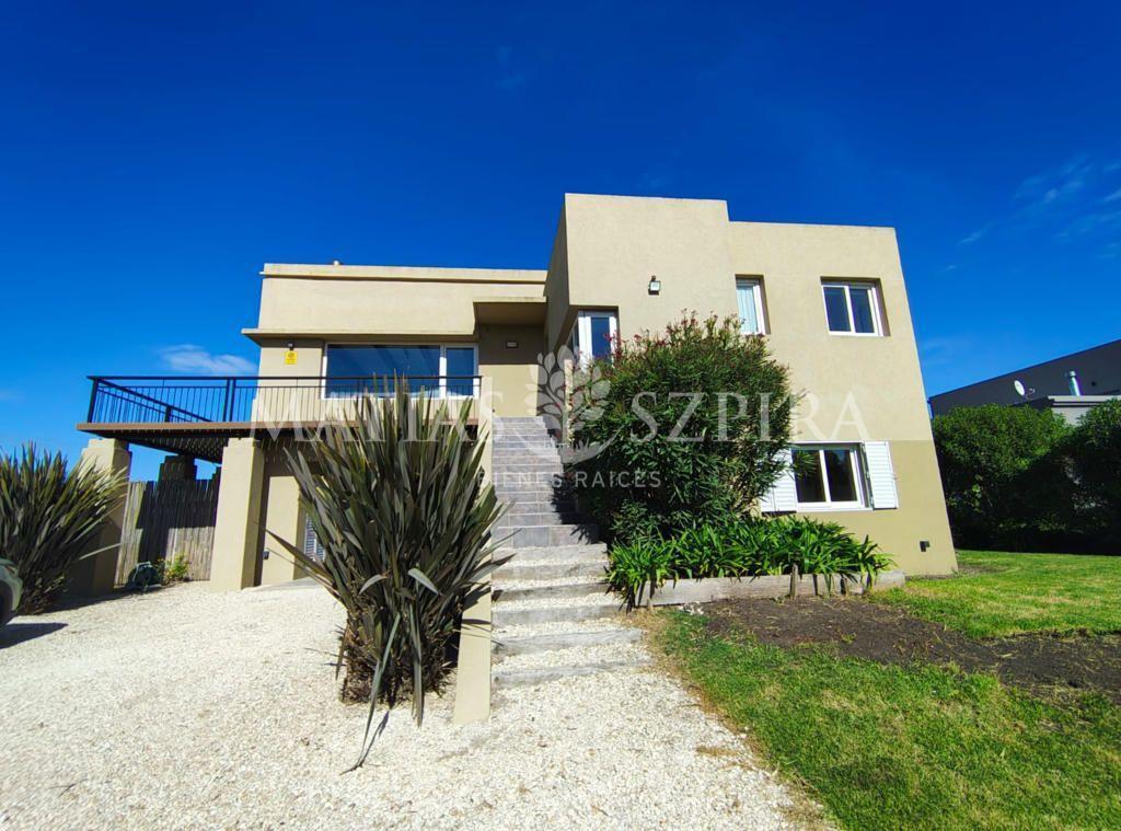 Casa en venta en el Golf Club de Miramar