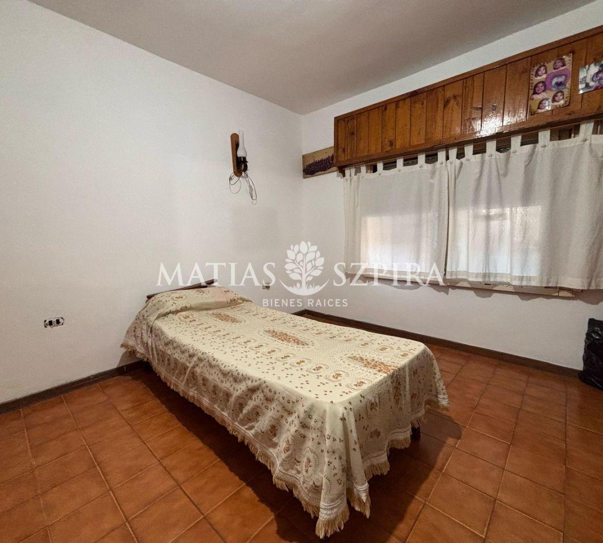 Casa 7 Ambientes o Mas. | Plutarco 2400 4