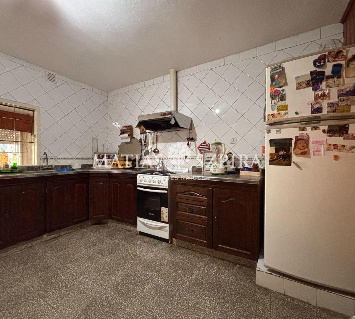 Casa 7 Ambientes o Mas. | Plutarco 2400 4