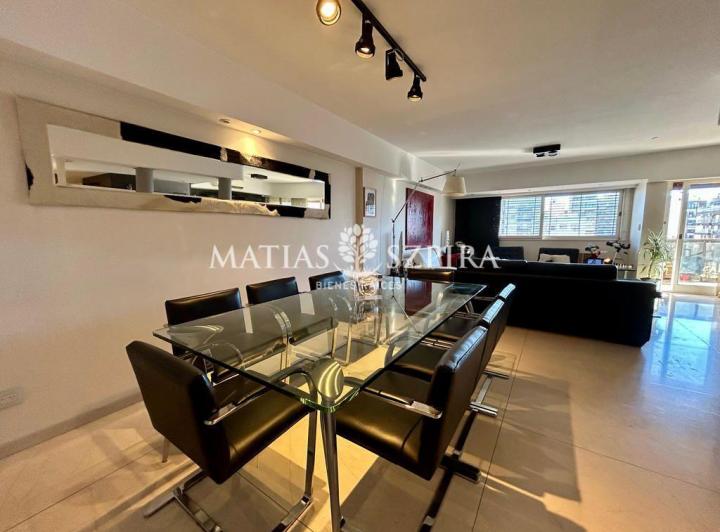 Venta de Departamento 4 amb. c/cochera en Flores, Capital Federal. 2