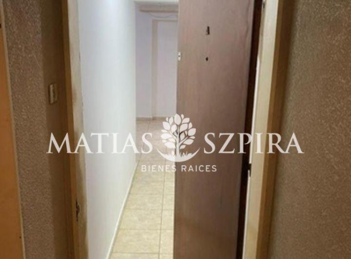 Foto de Departamento 2 ambientes- Venta-Castelar sur, imagen 1