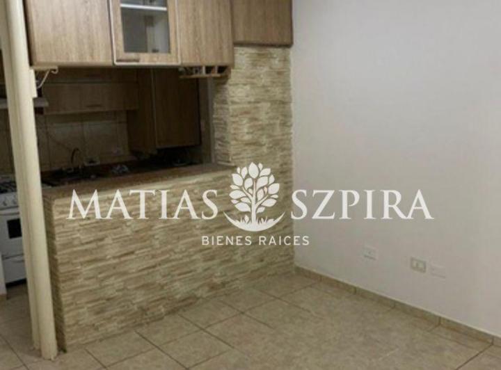 Foto de Departamento 2 ambientes- Venta-Castelar sur, imagen 4