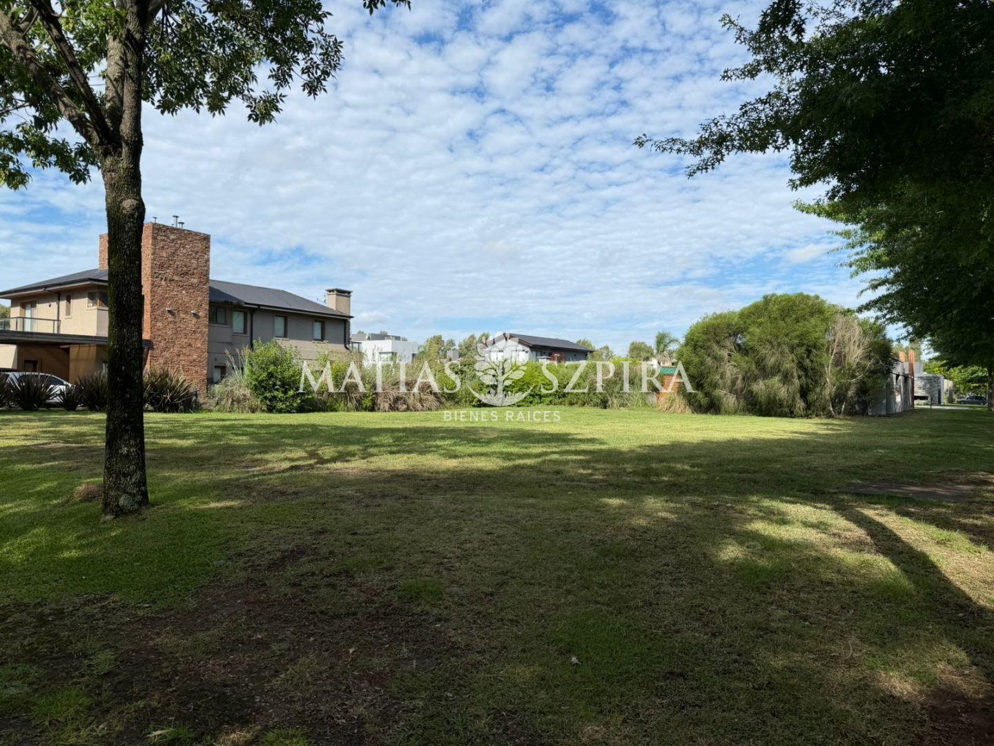 Lote en venta La Cesarina | APTO CREDITO | EXCELENTE UBICACION