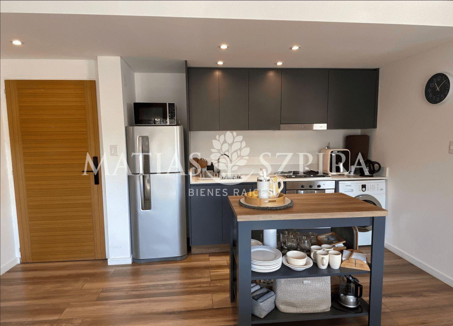 Departamento 2 ambientes con dormitorio en suite