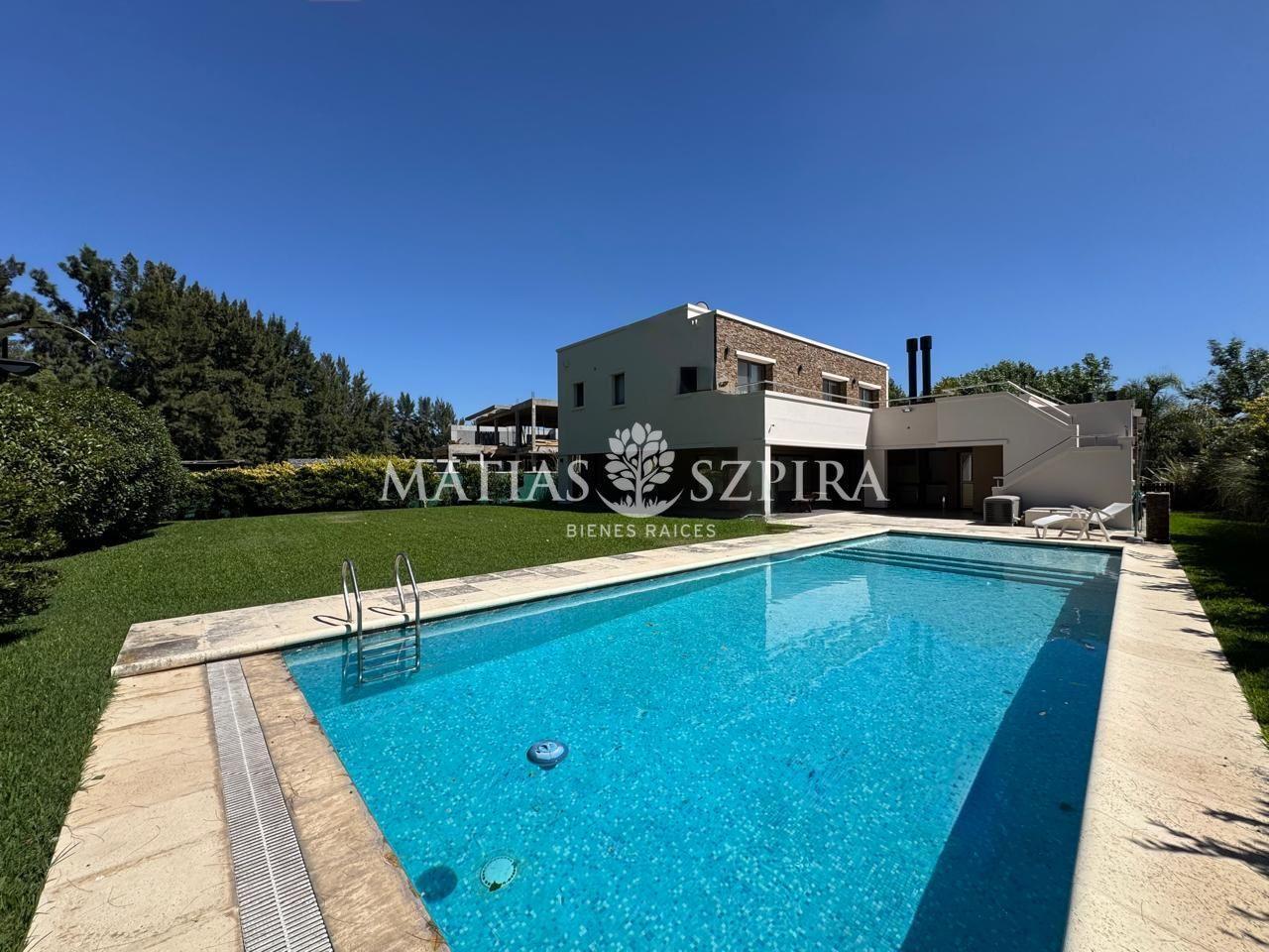 CASA EN VENTA EN TERRAVISTA