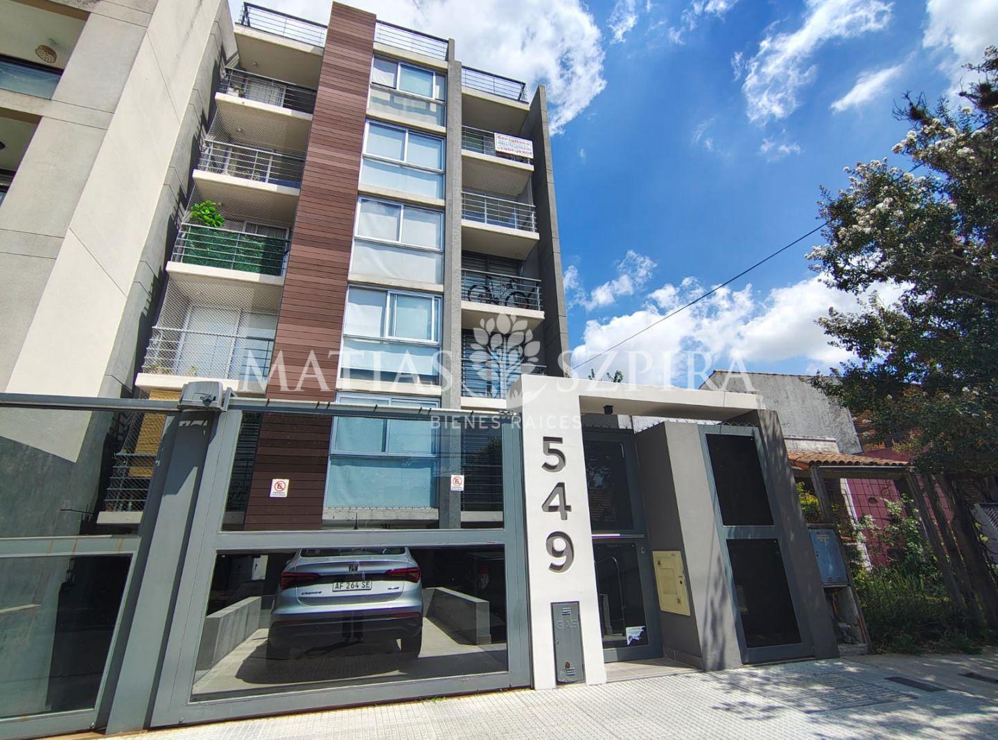 Venta de Departamento 2 Ambientes en Castelar sur, con cochera.