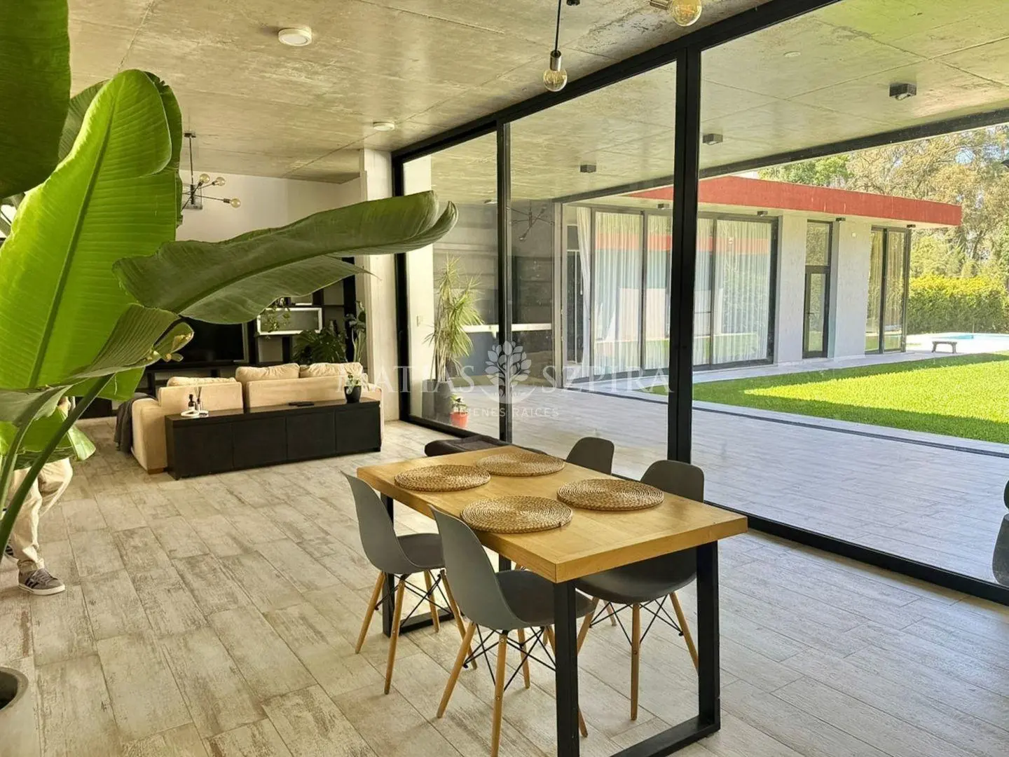 CASA EN ALQUILER  HARAS SAN PABLO 5