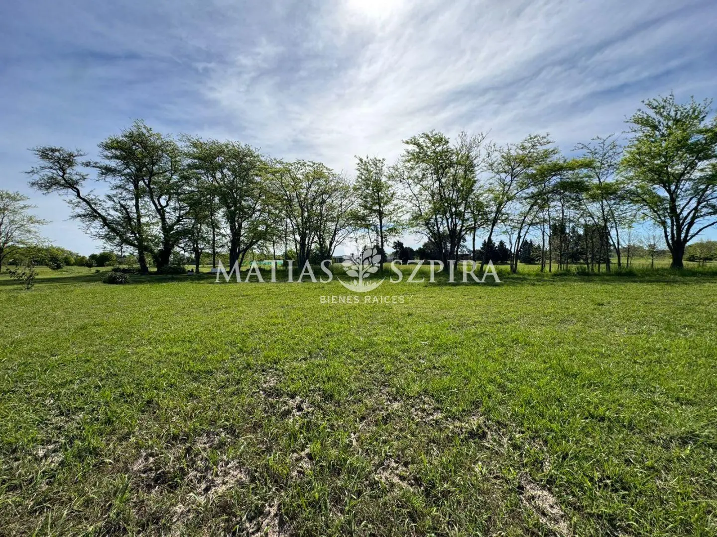 Lote al Golf en Venta en Everlinks 5