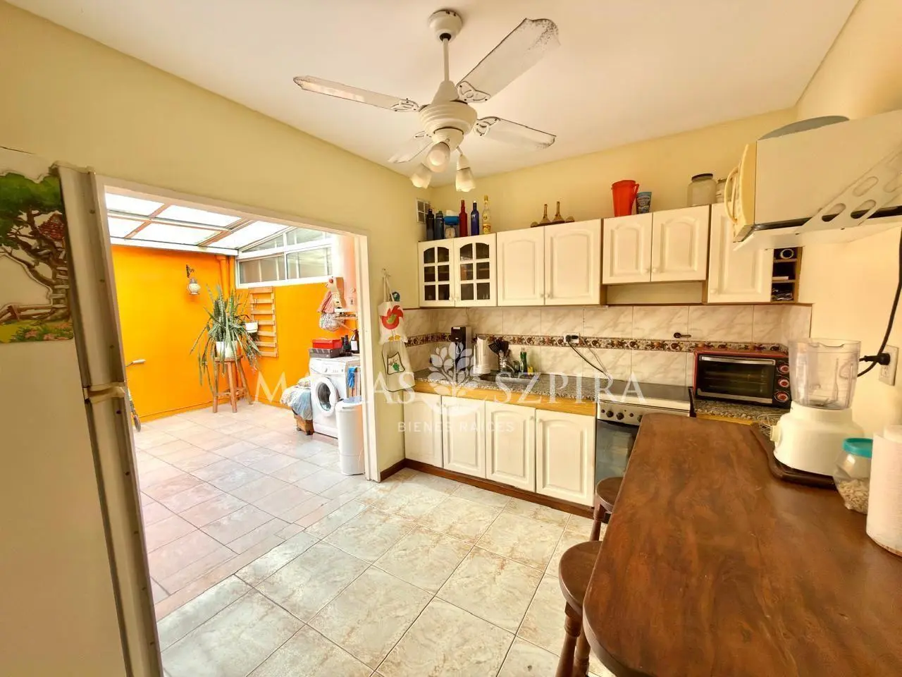 CASA TRIPLEX EN VENTA 4 AMBIENTES VILLA LUZURIAGA 2