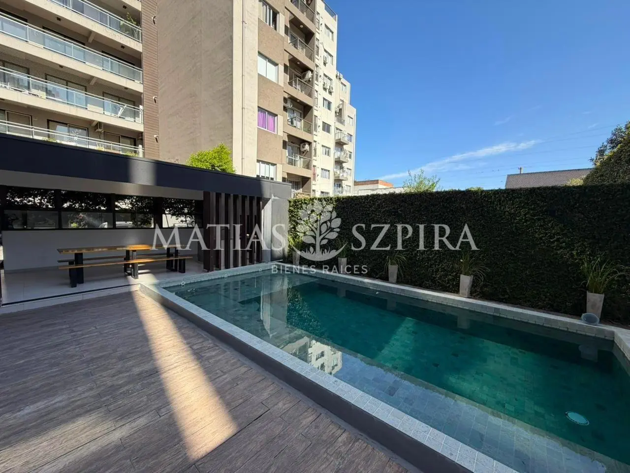 Venta Departamento 3 ambientes en Morón 2