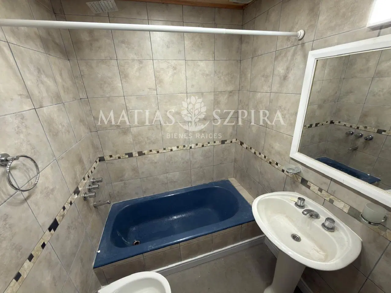 VENTA DEPARTAMENTO TIPO PH 3 AMBIENTES CON COCHERA EN VILLA SARMIENTO 4
