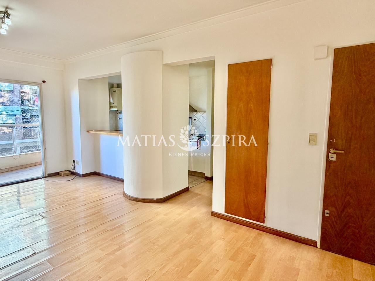 Foto de alquiler dos amplios ambientes con cochera Castelar Sur, imagen 3