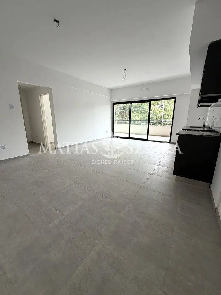 VENTA DEPARTAMENTO 3 AMBIENTES CON BALCON Y PARRILLA EN HURLINGHAM BE WEST 2