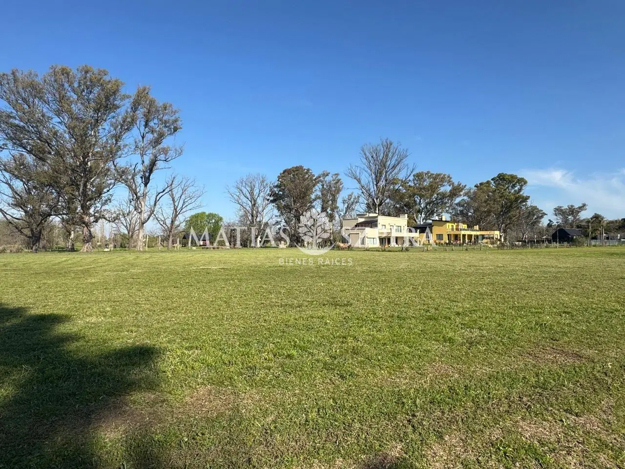 LOTE EN VENTA EN LA ELINA FINANCIADO 2