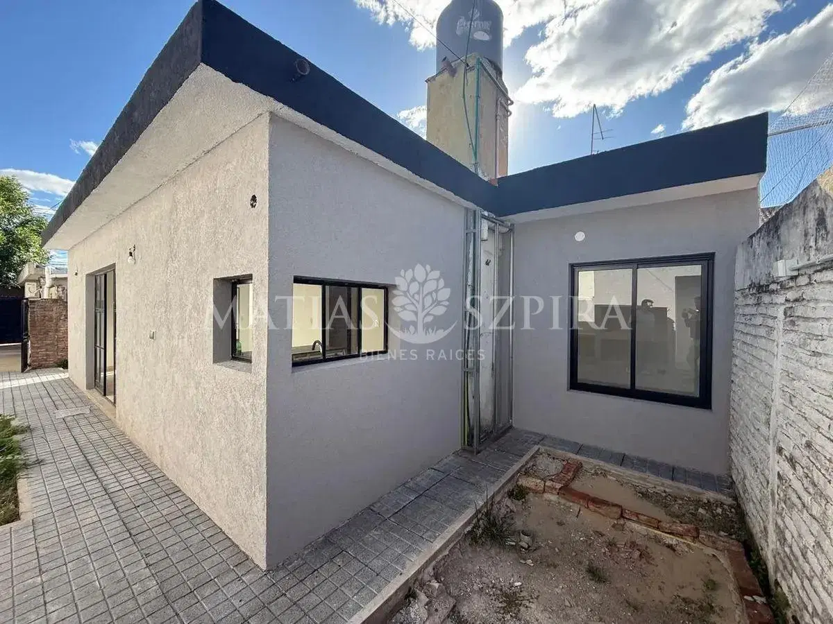 PH en Venta 3 Ambientes en Castelar Norte 5