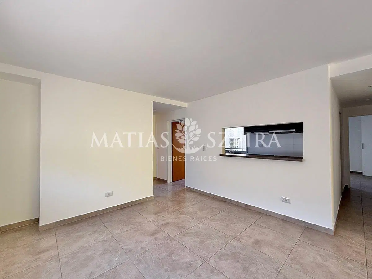 Venta de Departamento 3 AMBIENTES en Ituzaingó 4