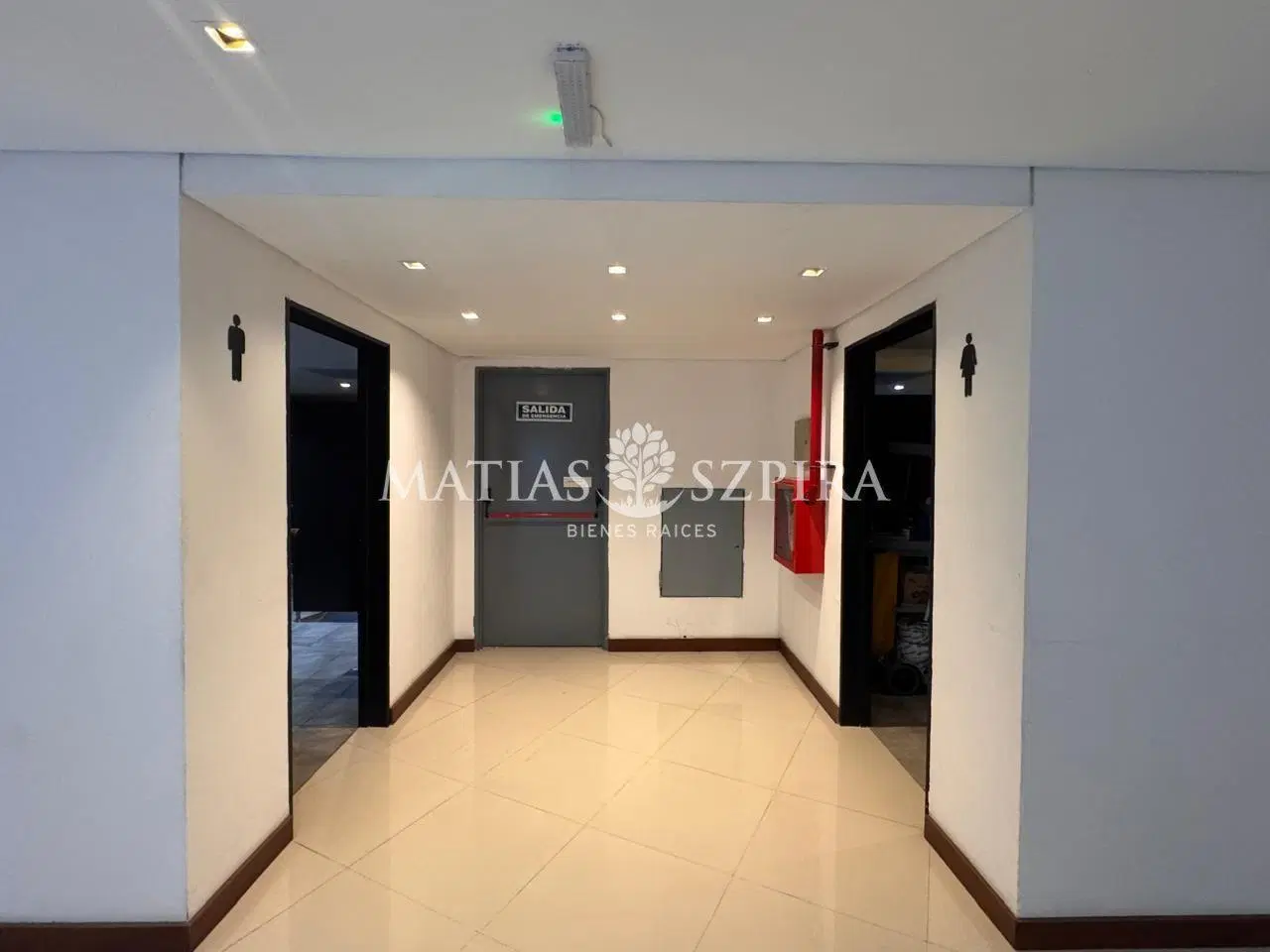 OFICINA EN VENTA / ALQUILER EN K41 3