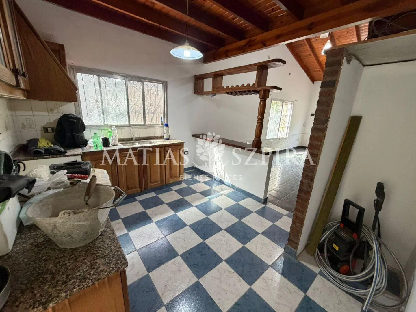 Casa 4 ambientes. | caseros 378 4