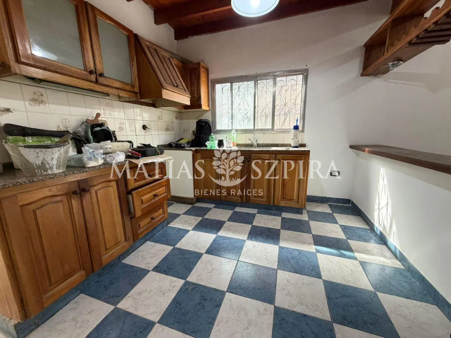 Casa 4 ambientes. | caseros 378 2