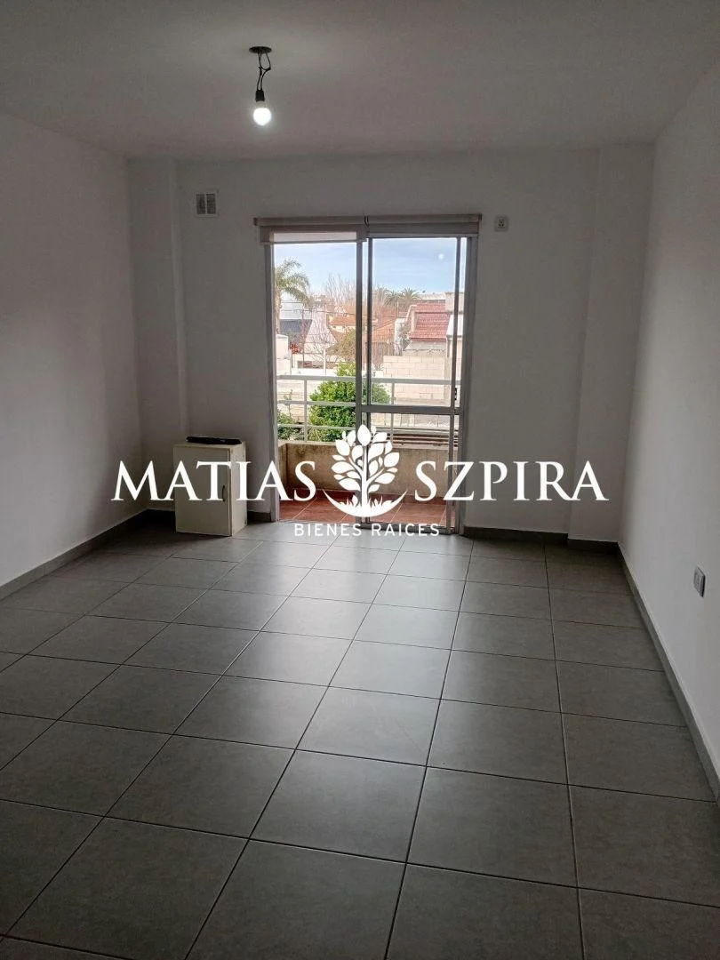 Departamento 2 ambientes. | PRESIDENTE PERON 1400