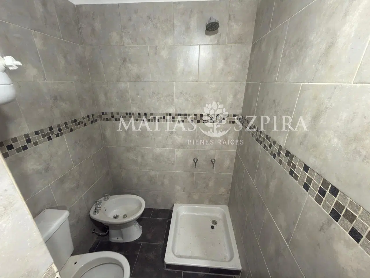 DEPARTAMENTO EN VENTA 2 AMBIENTES SIN EXPENSAS EN RAMOS MEJIA 2