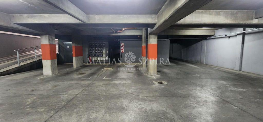 Foto de Cochera . | GARCIA SILVA 600, imagen 2