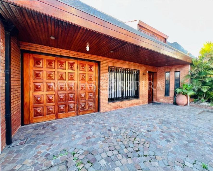 Casa 6 Ambientes en Ramos Mejia- Apto Credito