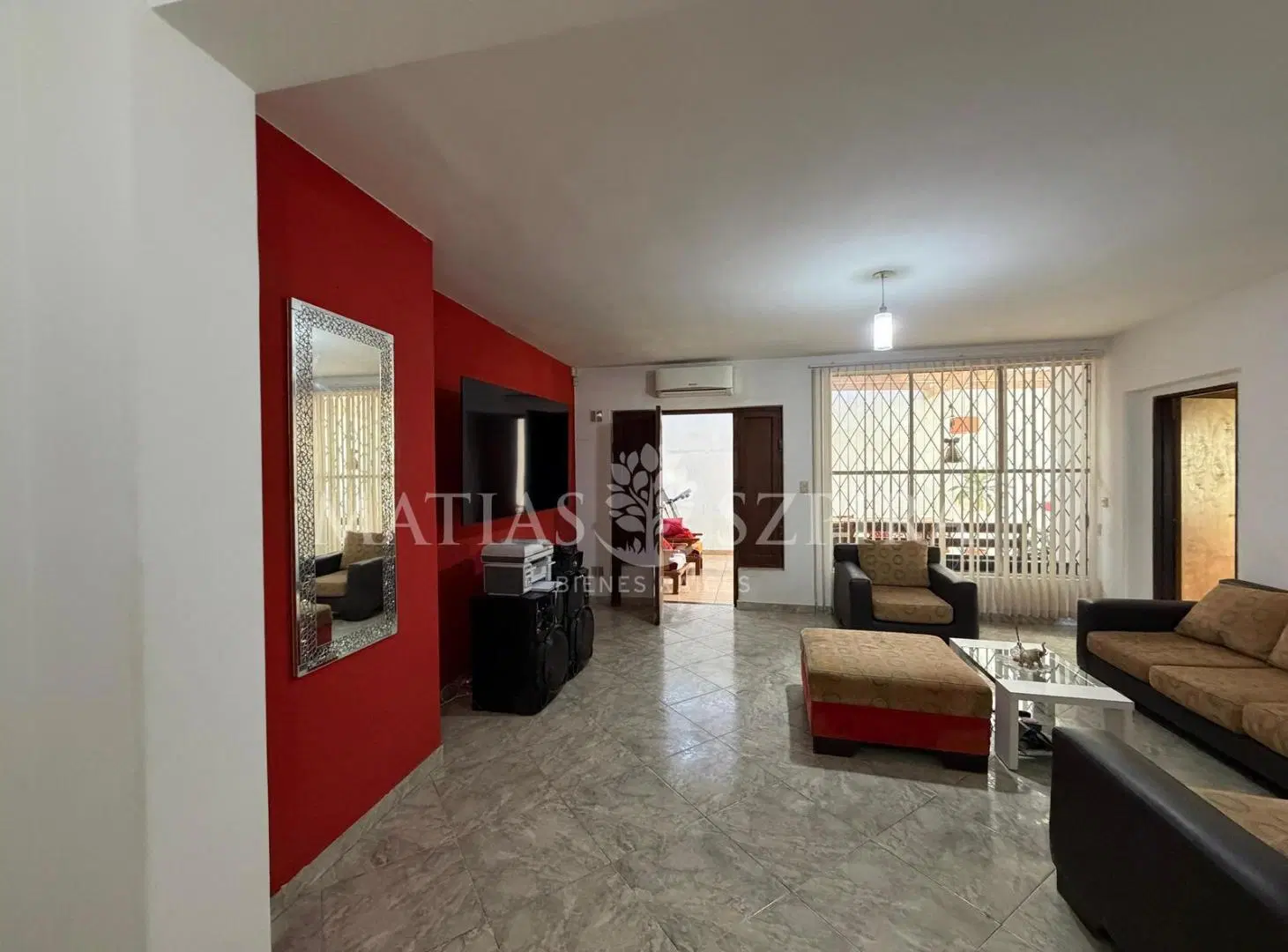 Venta Casa 6 Ambientes Ituzaingó Norte zona residencial 1