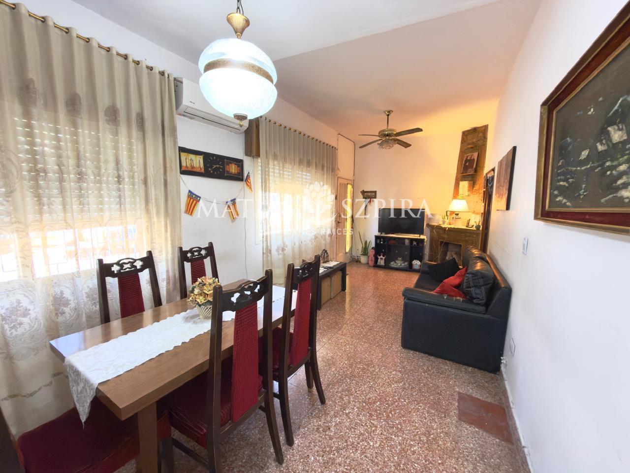 Foto de Casa en Venta 4 ambientes con cochera Ramos Mejia, imagen 5