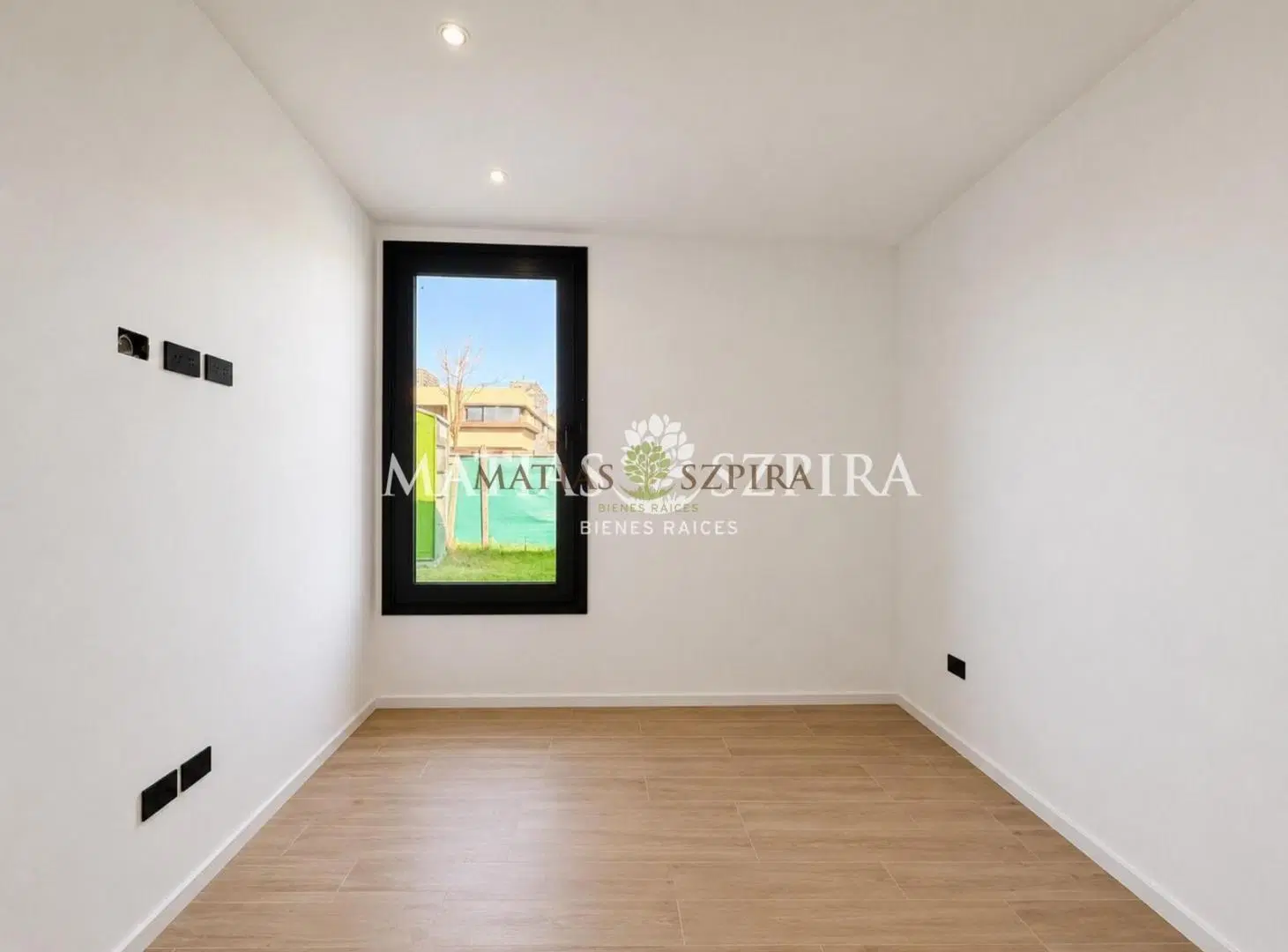 Casa en Venta en Prados del oeste de 4 ambientes 1