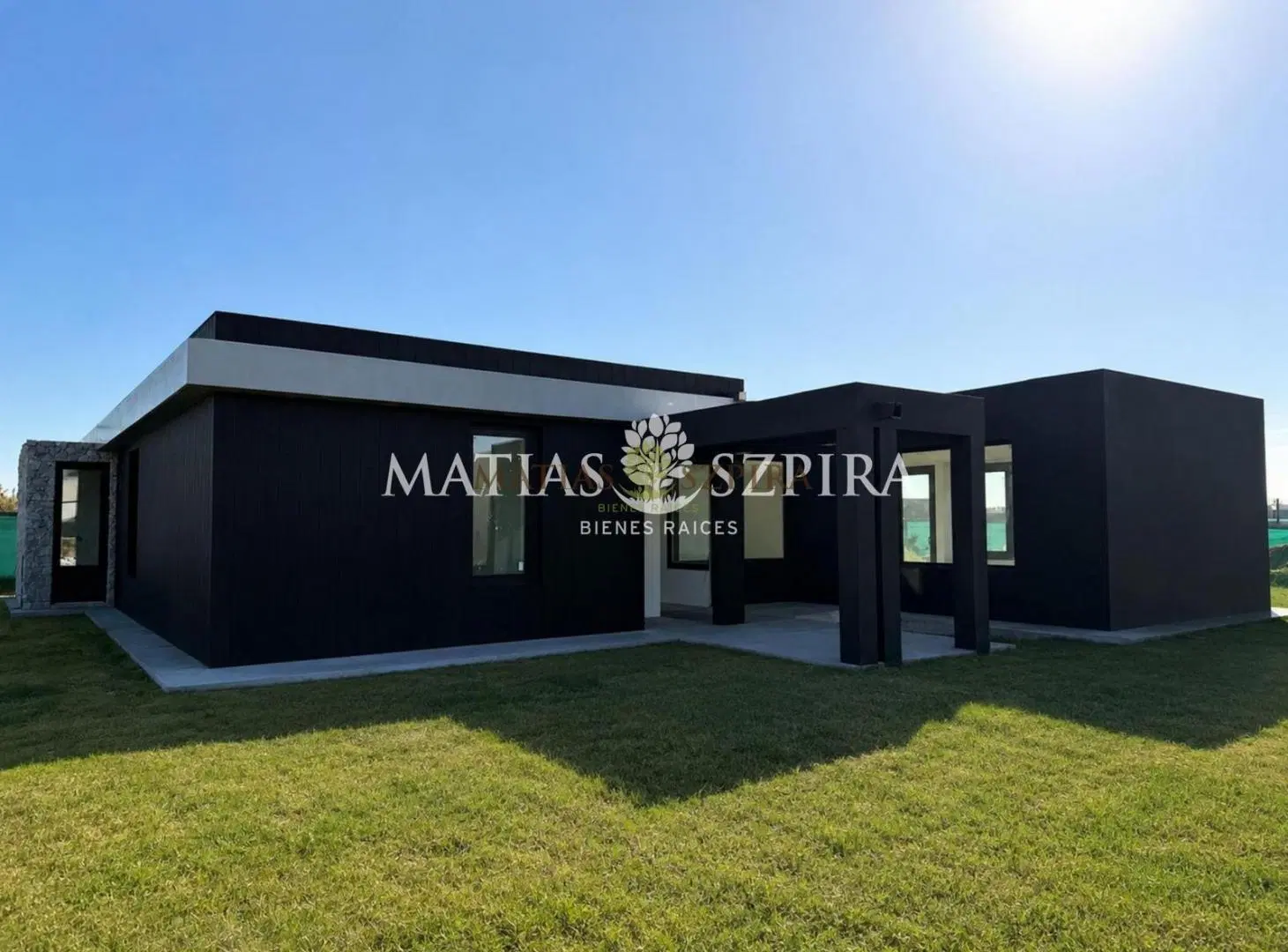 Casa en Venta en Prados del oeste de 4 ambientes 4
