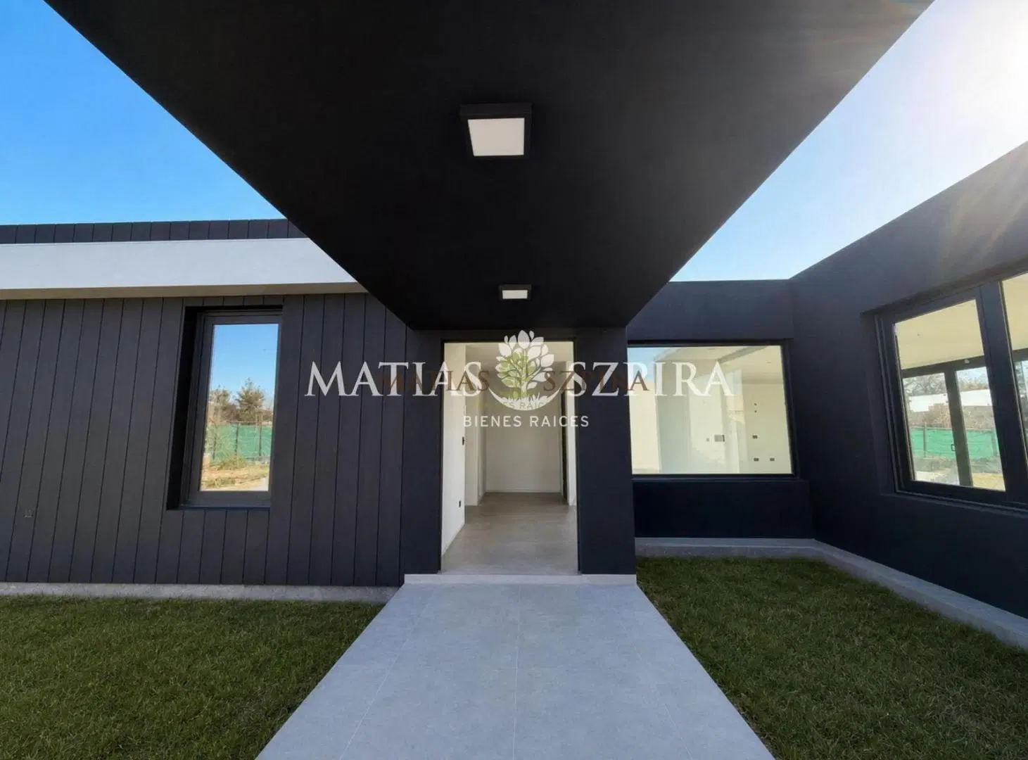 Casa en Venta en Prados del oeste de 4 ambientes 2