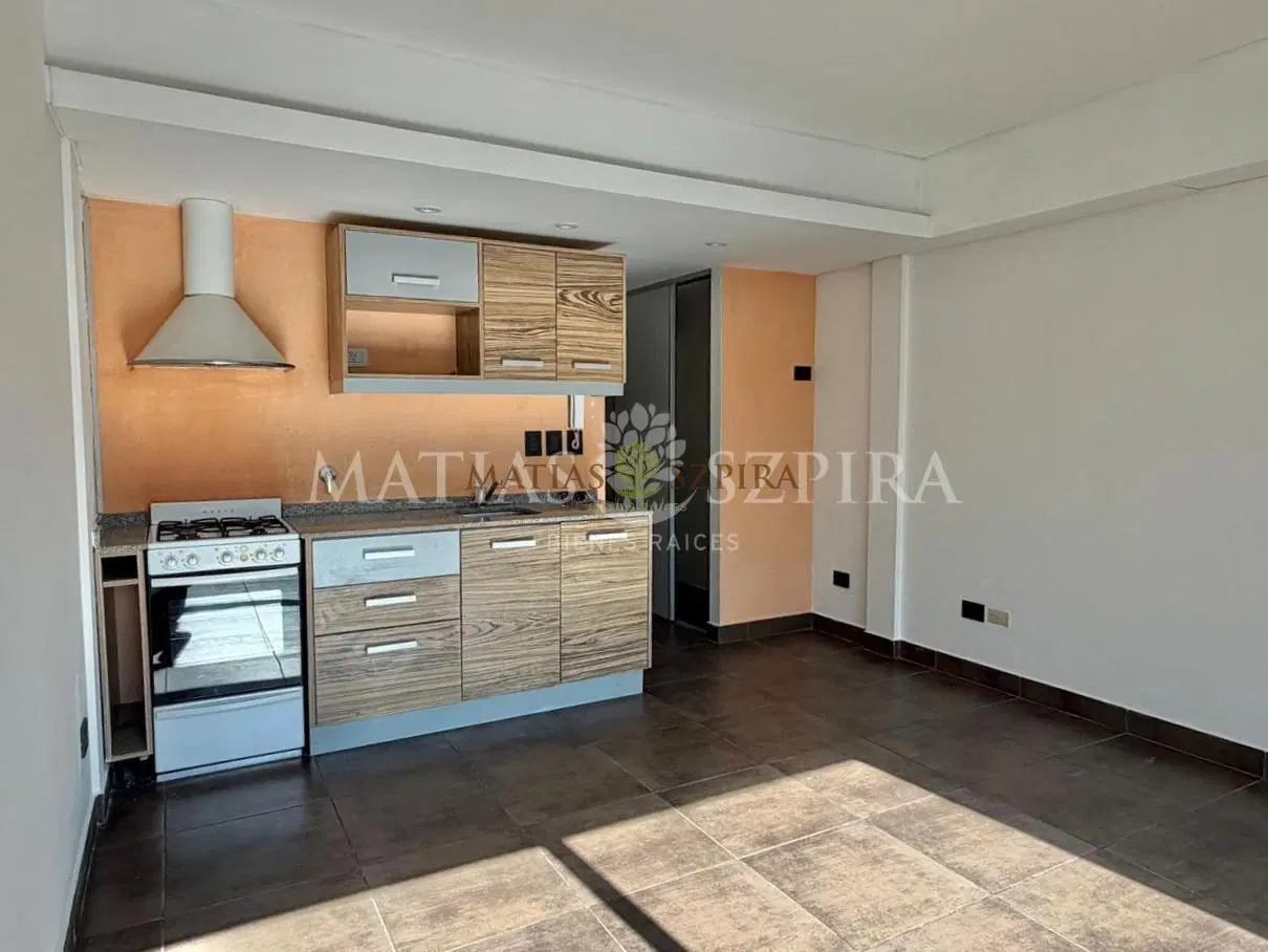 Departamento en alquiler con cochera 4