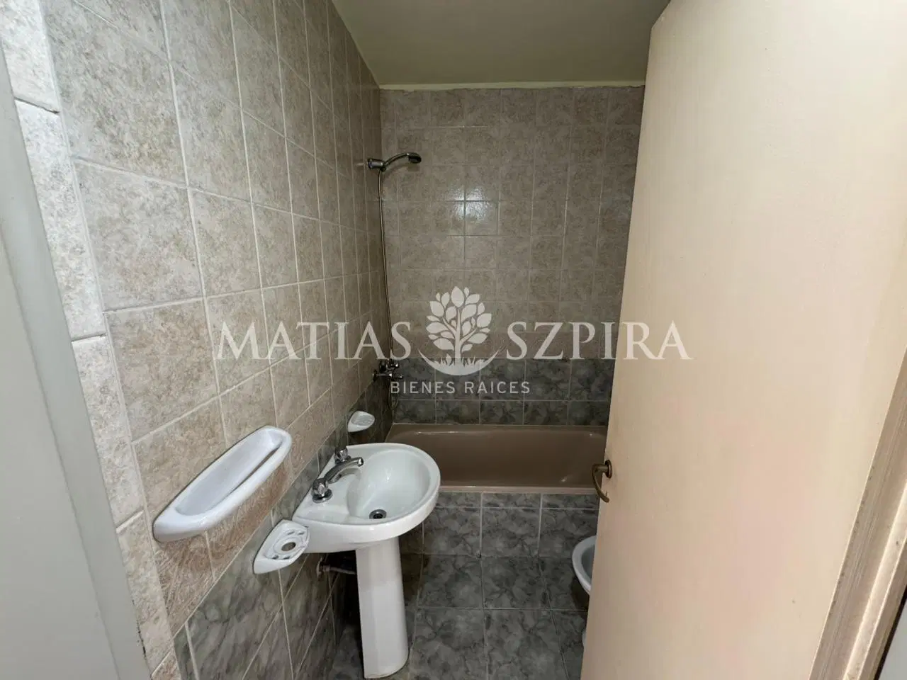 Departamento 2 Ambientes en San Justo 3