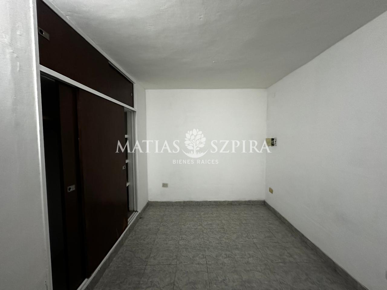 Foto de PH en Alquiler en Moreno, imagen 5