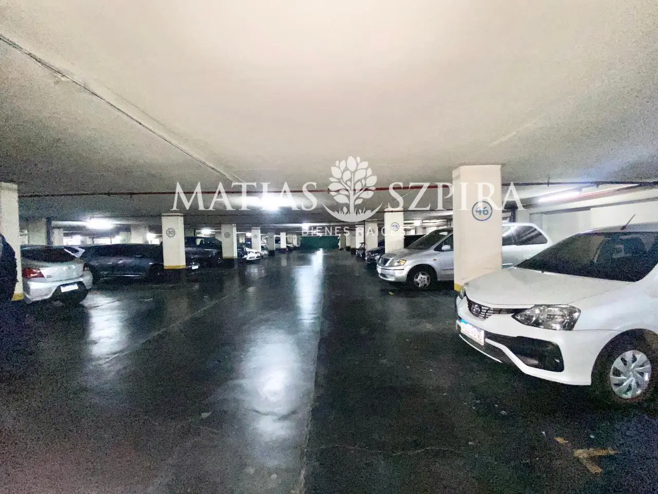 Cochera fija PREMIUM! Con acceso a shopping Alto Palermo 3