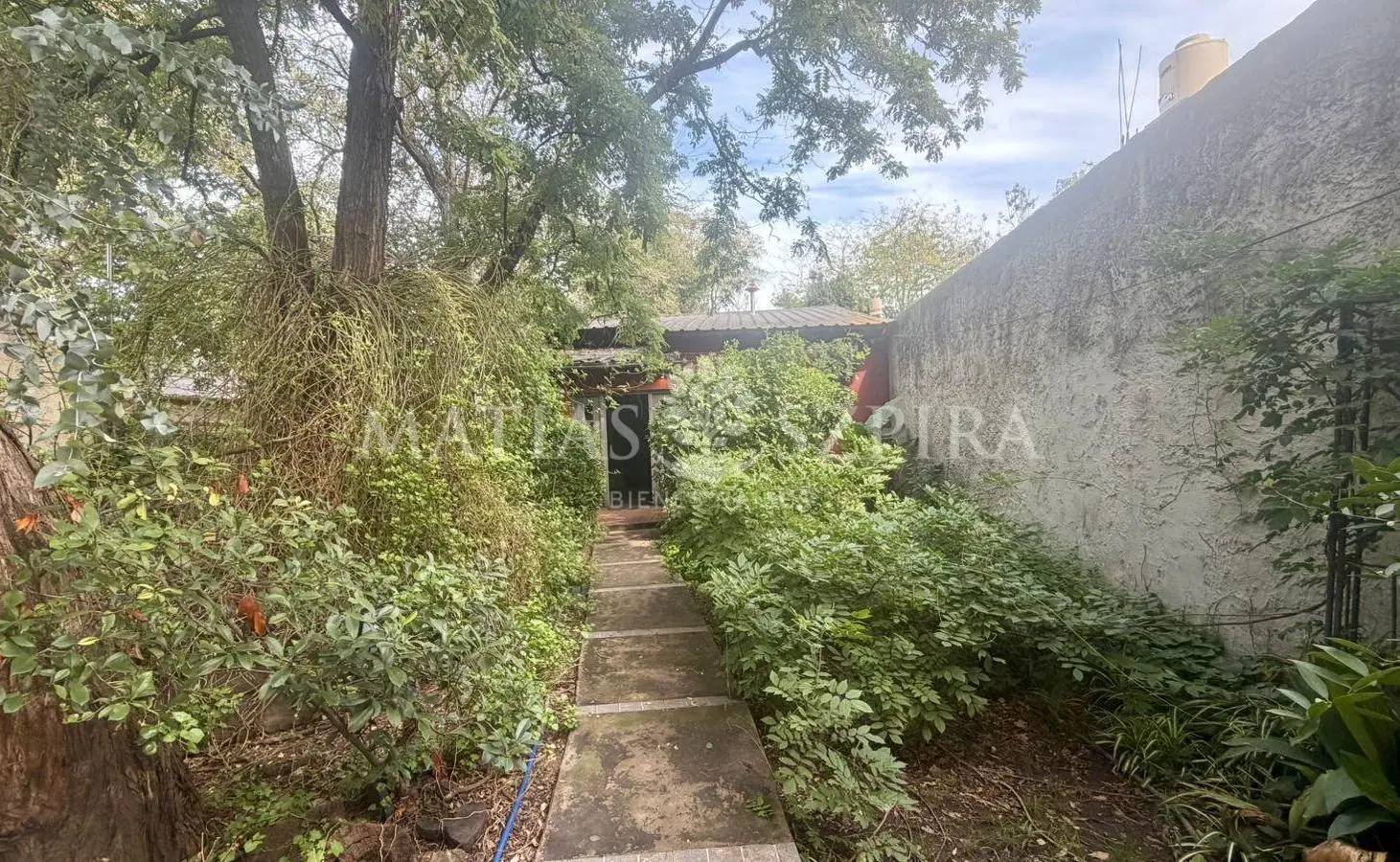 Terreno en Villa Gobernador Udaondo 4