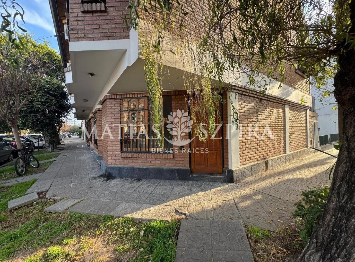 Triplex 3 Ambientes en Ramos Mejia 1