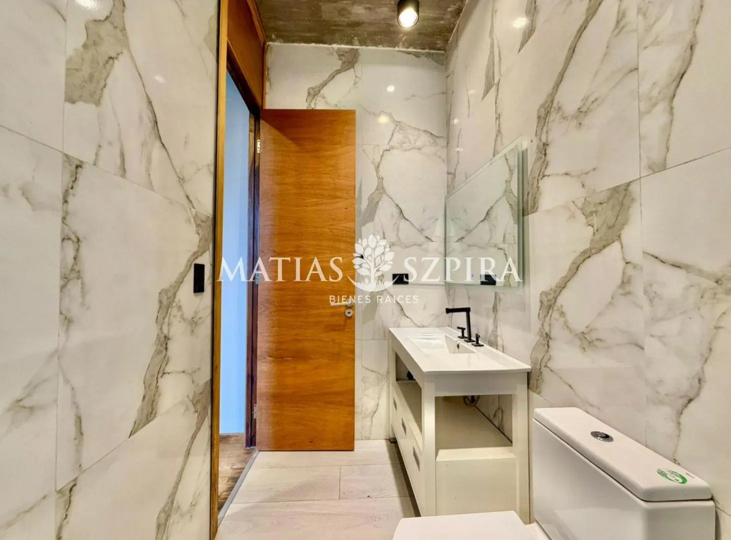 Casa en Venta Banco Provincia 3