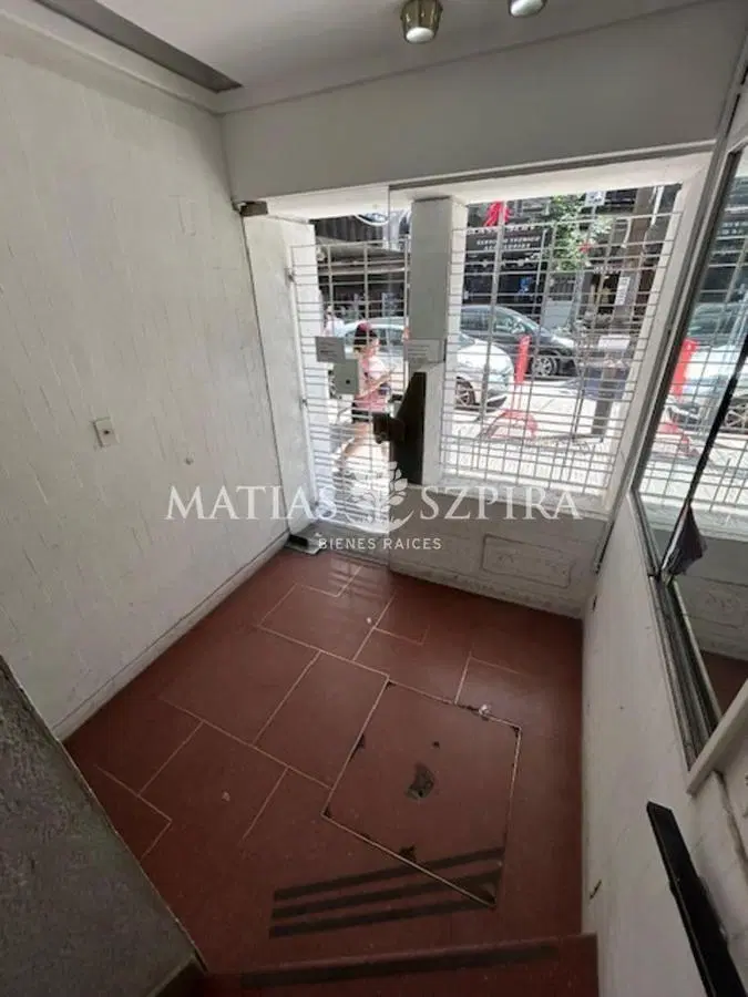 Departamento 2 ambientes en CASTELAR 4