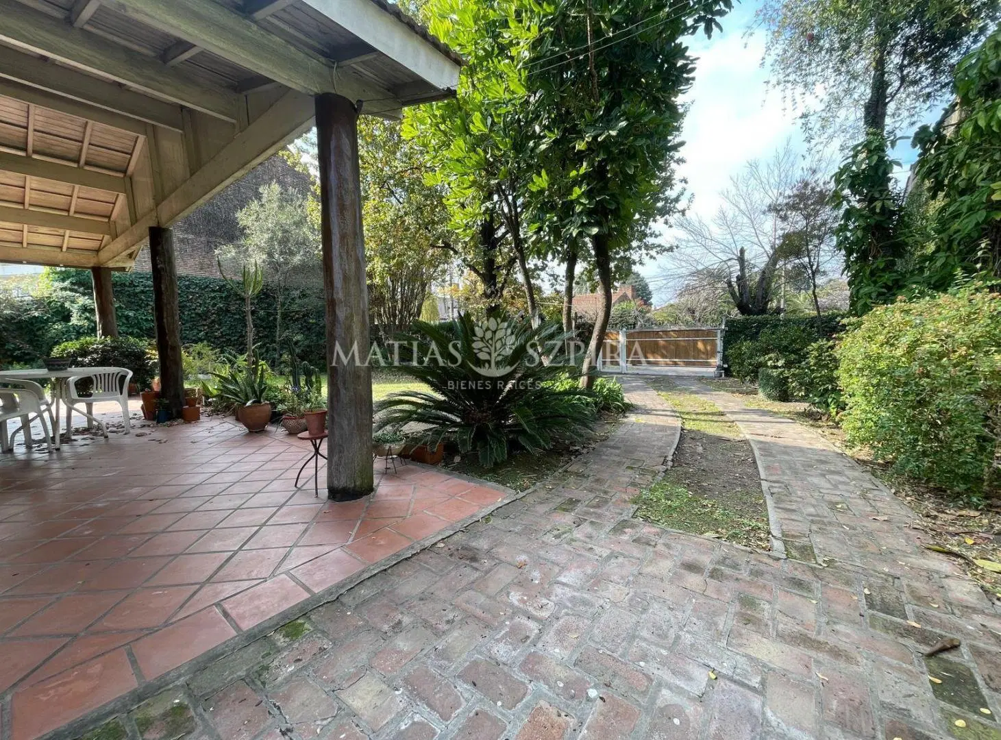Casa 4 ambientes Ituzaingó Norte 5