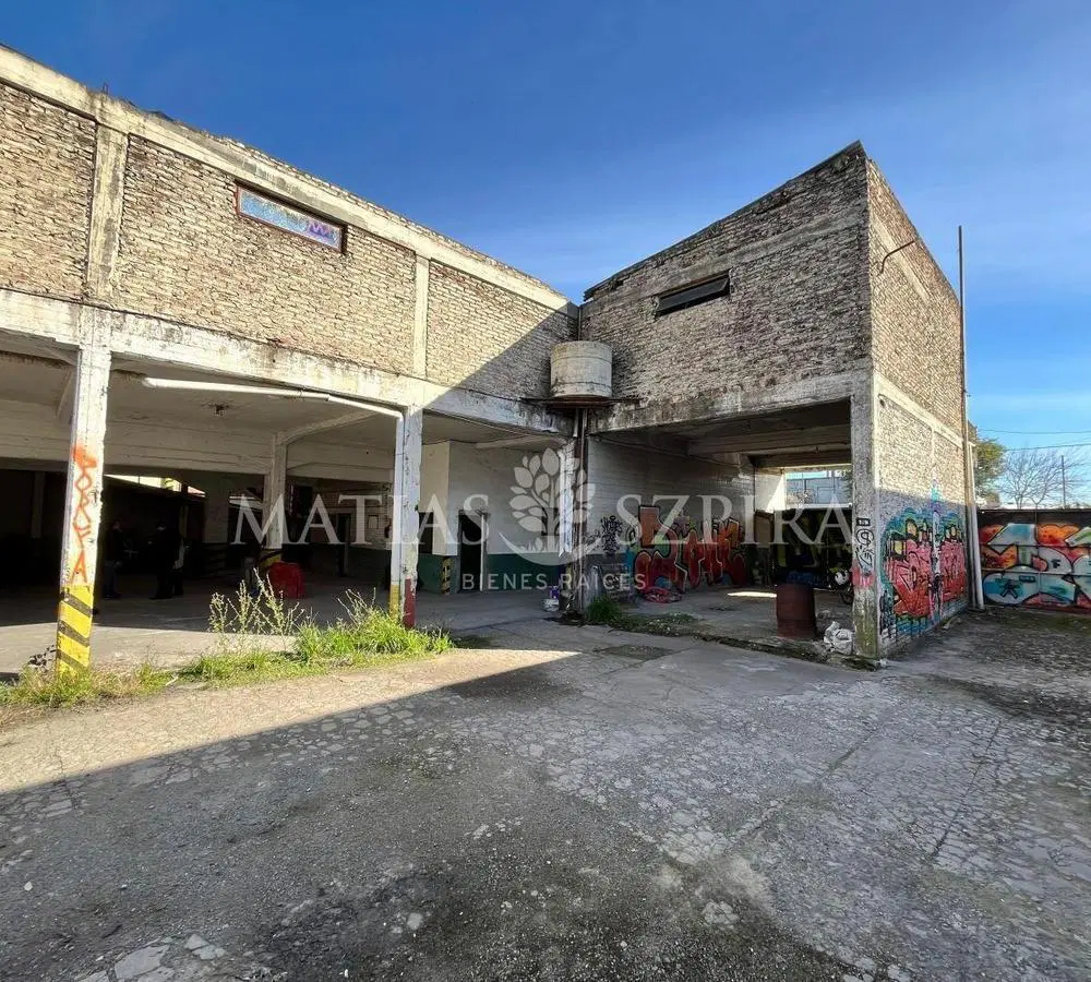 Alquiler de Galpón en Ituzaingó Centro 2