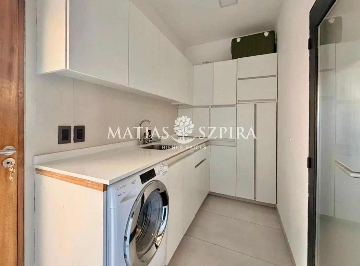 Casa en Venta 4 Ambientes en Álvarez del Bosque 5