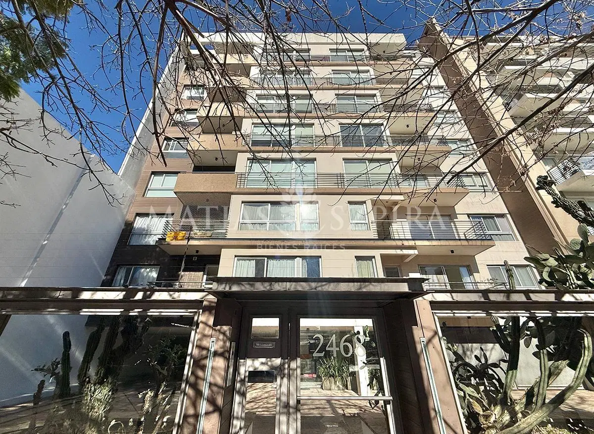 Venta departamento 3 AMBIENTES con cochera en Castelar Norte 4
