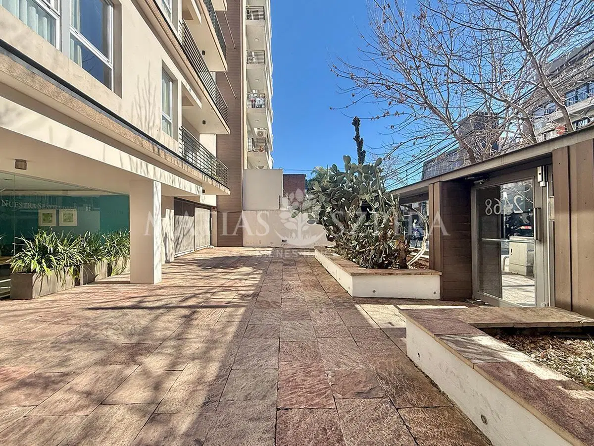 Venta departamento 3 AMBIENTES con cochera en Castelar Norte 1