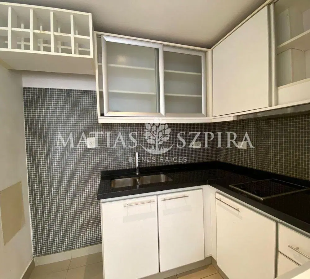 Venta de Departamento Monoambiente en Castelar Norte. 2