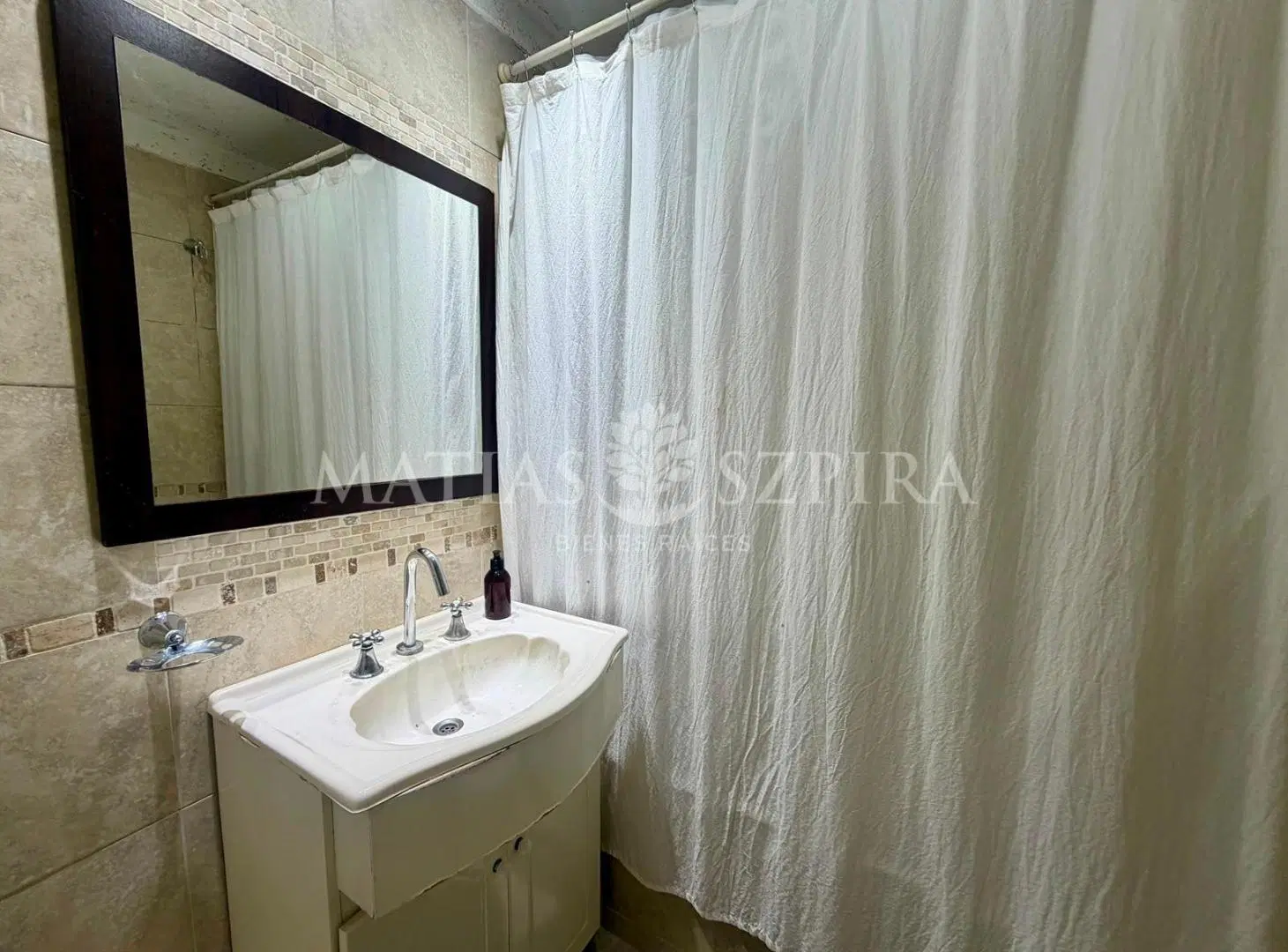 Duplex 4 Ambientes con altillo - María del Parque- Ituzaingo 5