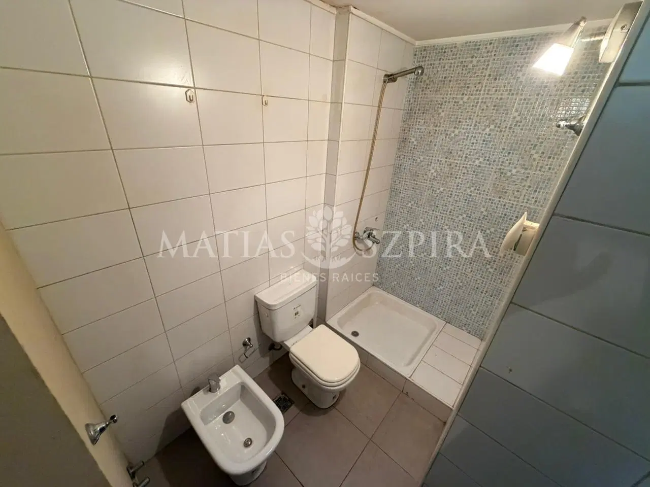 Monoambiente a la venta en Castelar 4