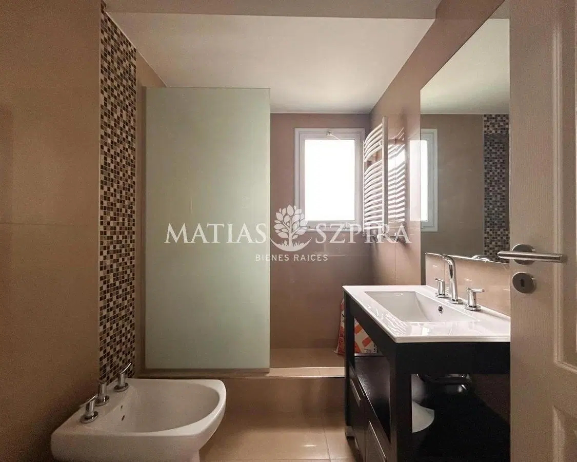 Casa en venta en Alvarez del bosque 4