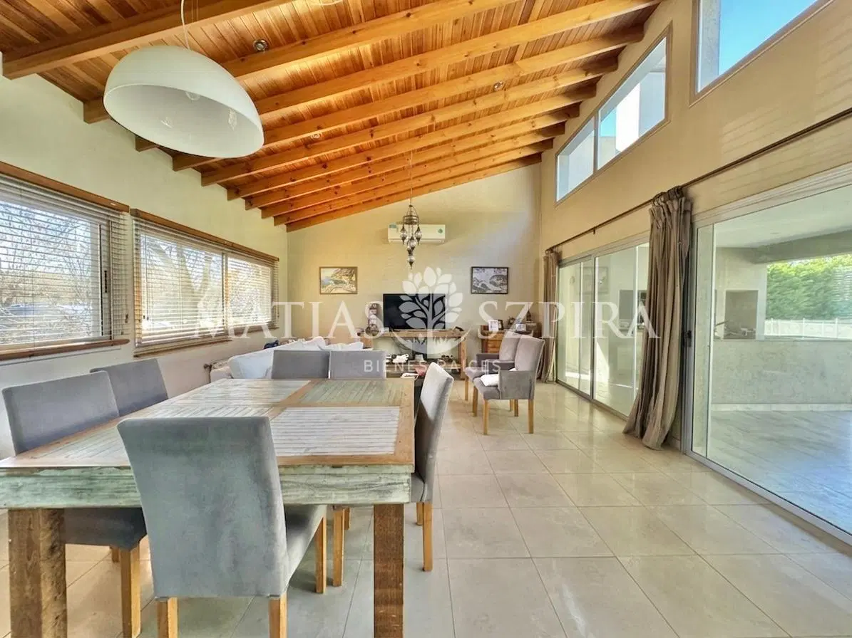 Casa en Venta en Los Puentes, Luján 1